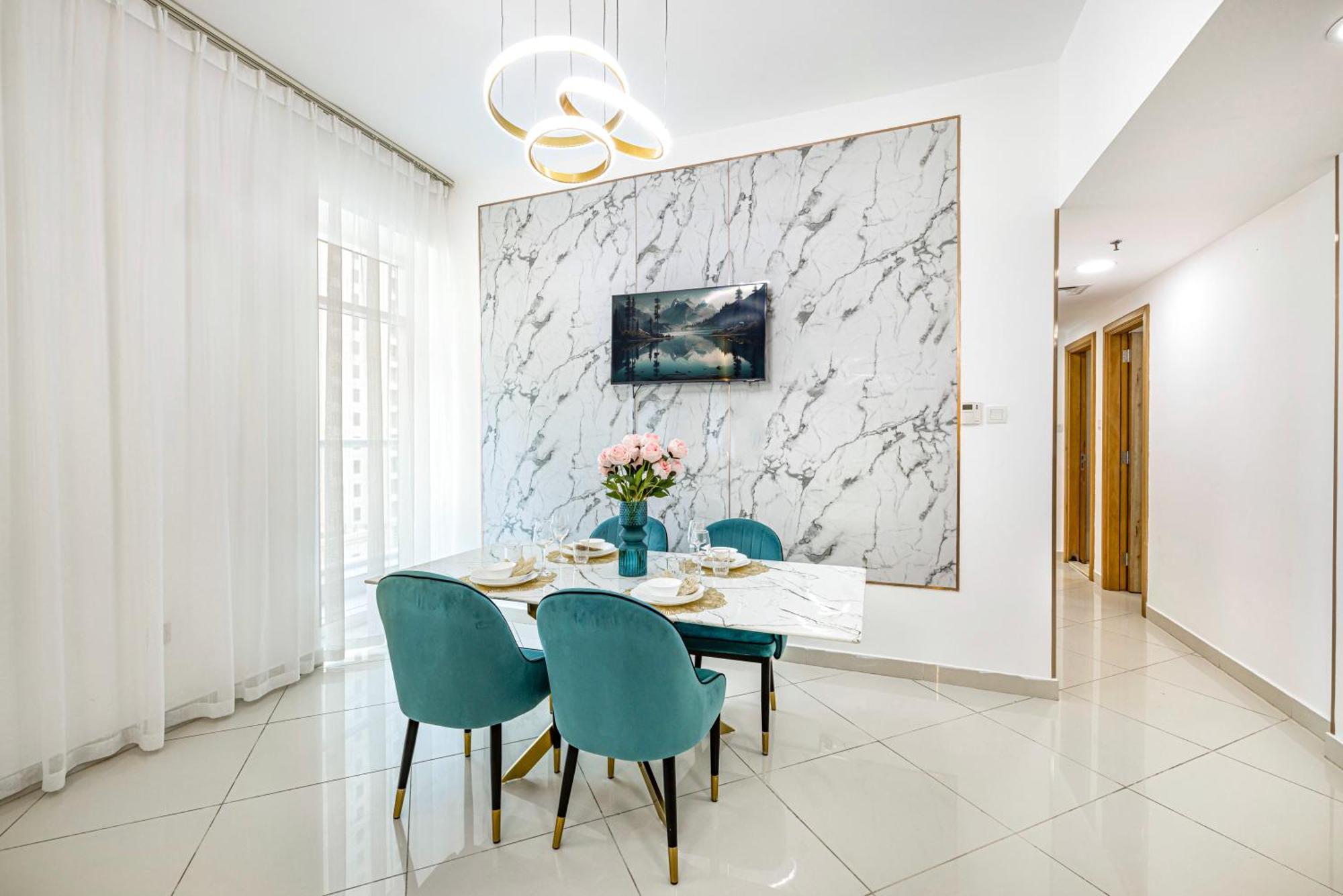 5 Star Serviced Apartment With Beach Access In The Heart Of Dubai Marina Free Welcome Gift Box Upon Arrival Extérieur photo